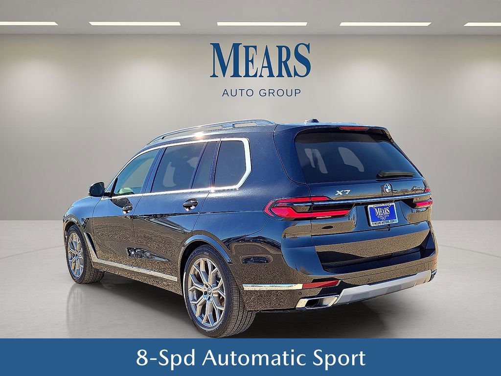 Used 2023 BMW X7 xDrive40i image 4