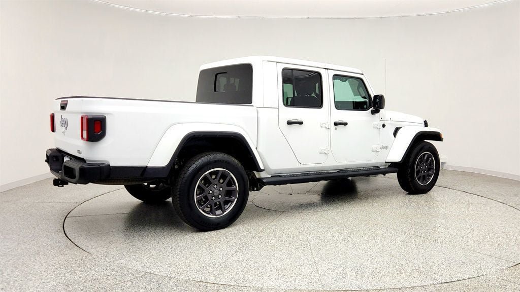 Used 2023 Jeep Gladiator Overland AWD/4WD image 5