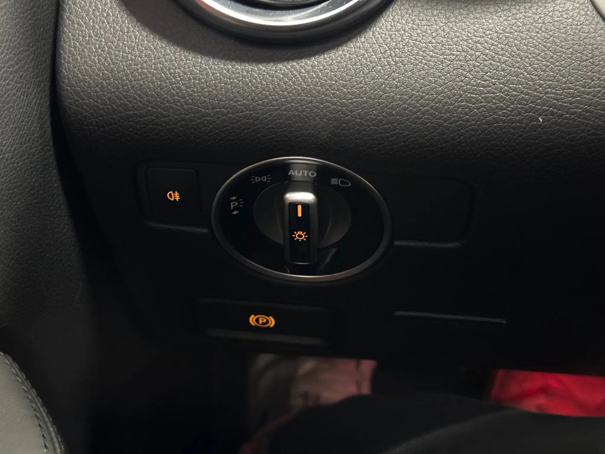 Used 2017 Mercedes-Benz SLC 43 AMG SLC 43 Roadster 2D image 27