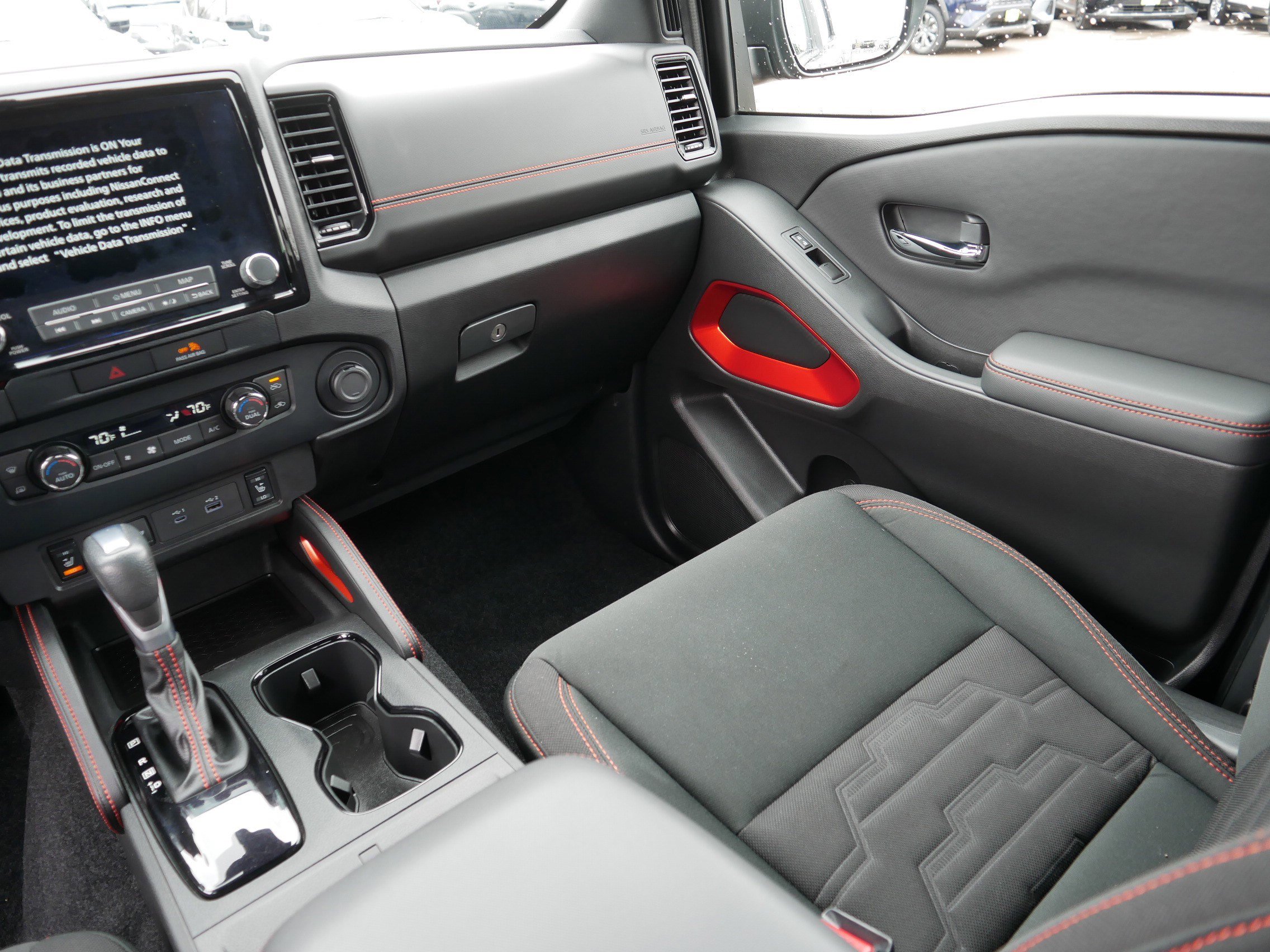 Certified 2022 Nissan Frontier PRO-4X image 11