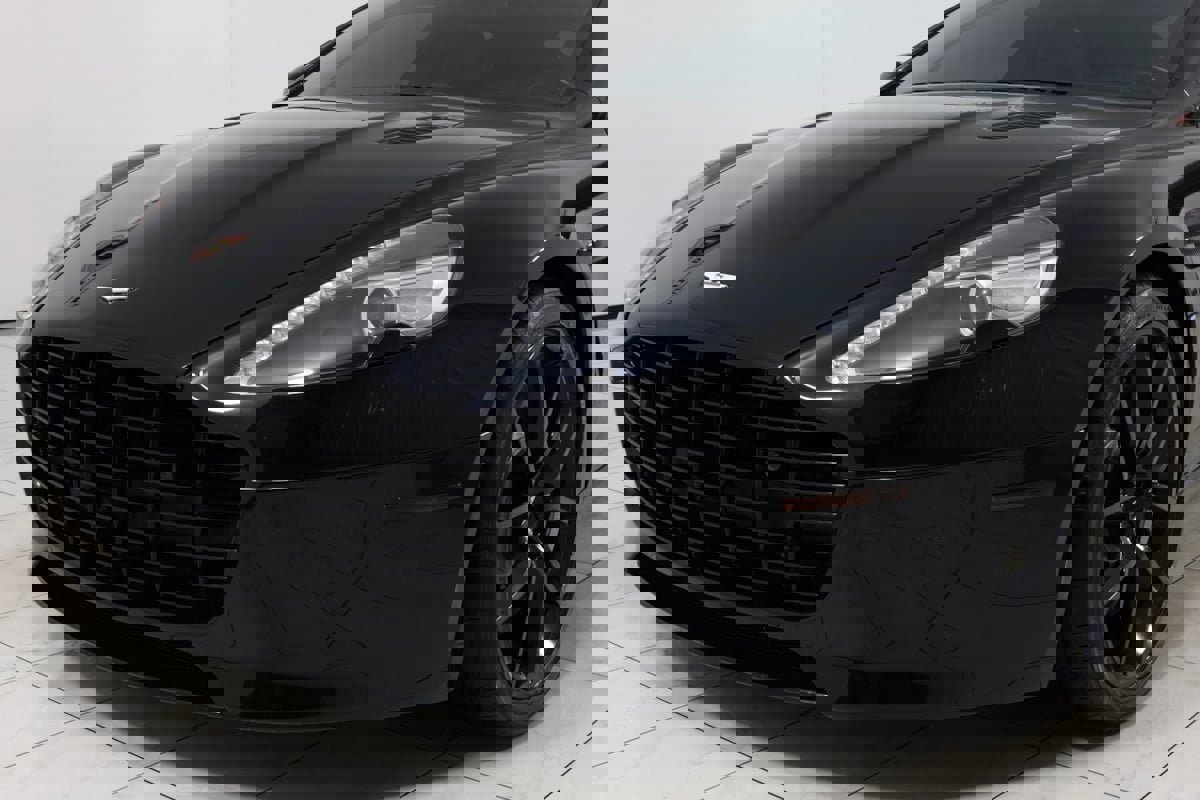 Used 2016 Aston Martin Rapide S image 41