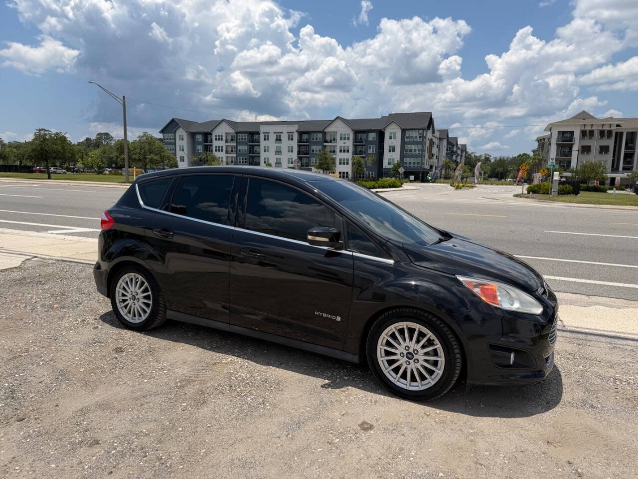 Used 2013 Ford C-MAX SEL FWD image 2