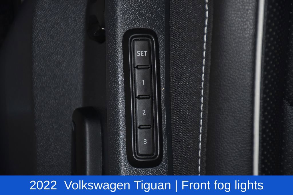 Used 2022 Volkswagen Tiguan SEL R-Line image 21