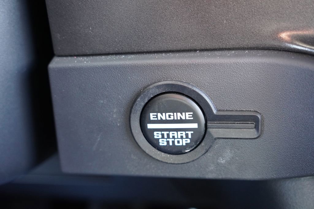 Certified 2025 Ford Bronco Badlands AWD/4WD image 31