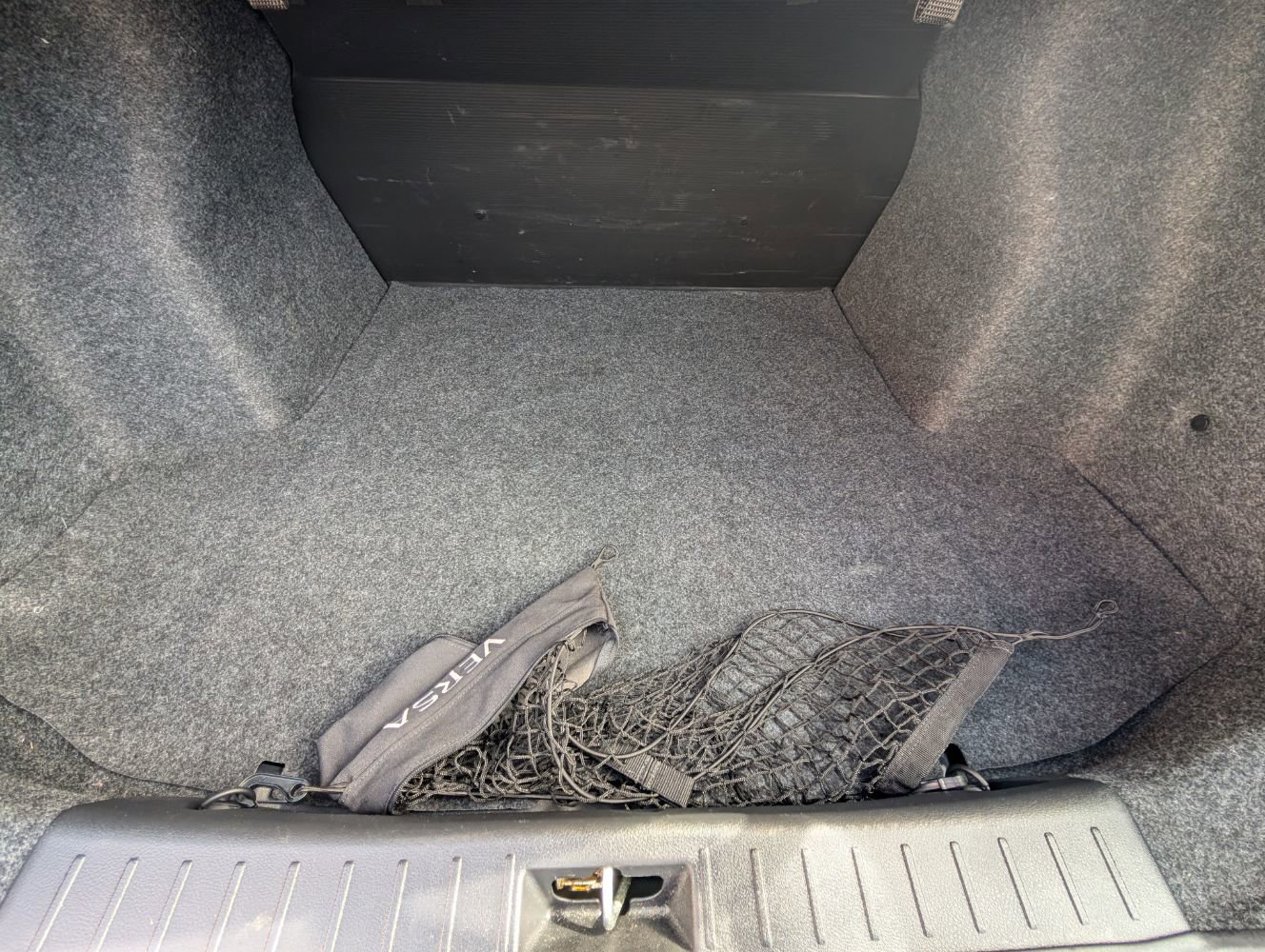 Used 2025 Nissan Versa S w/ Trunk Package image 19