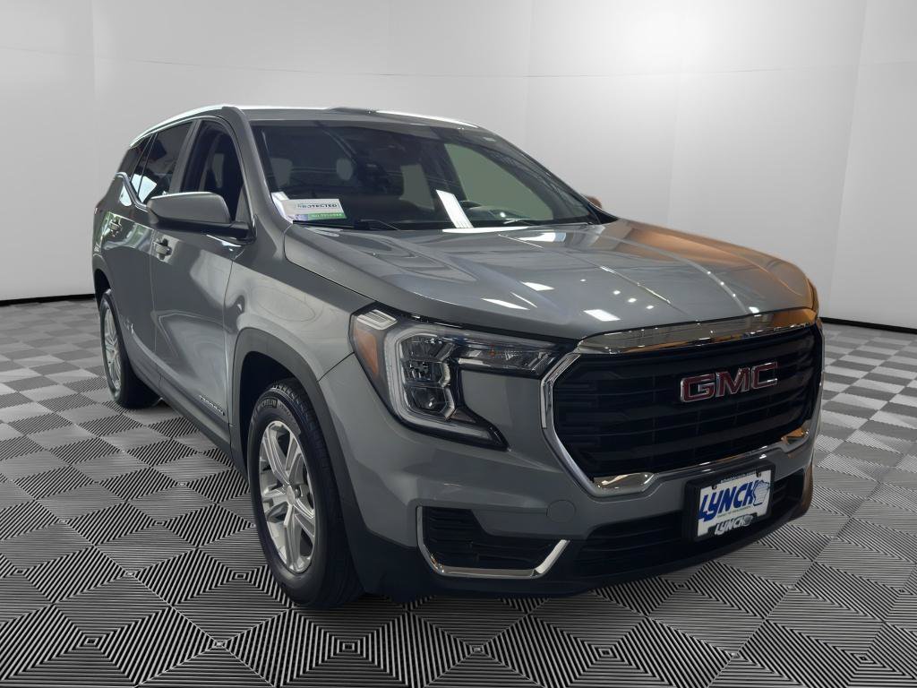 Used 2023 GMC Terrain SLE FWD image 7