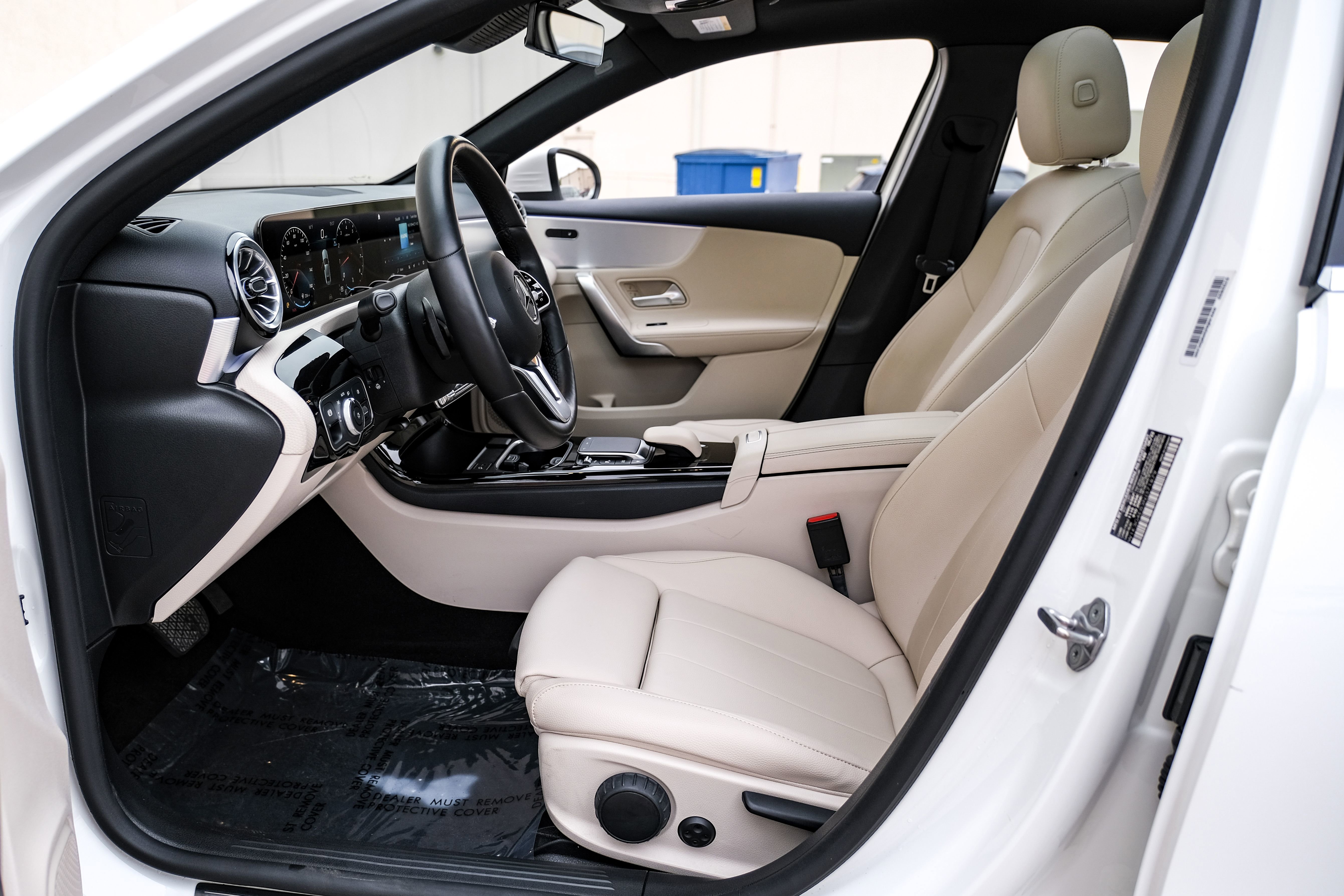 Used 2022 Mercedes-Benz A 220 image 2