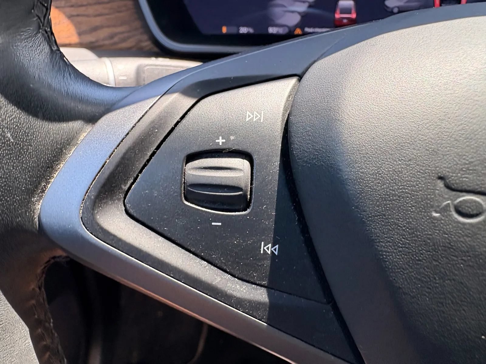 Used 2021 Tesla Model X Long Range AWD/4WD image 18