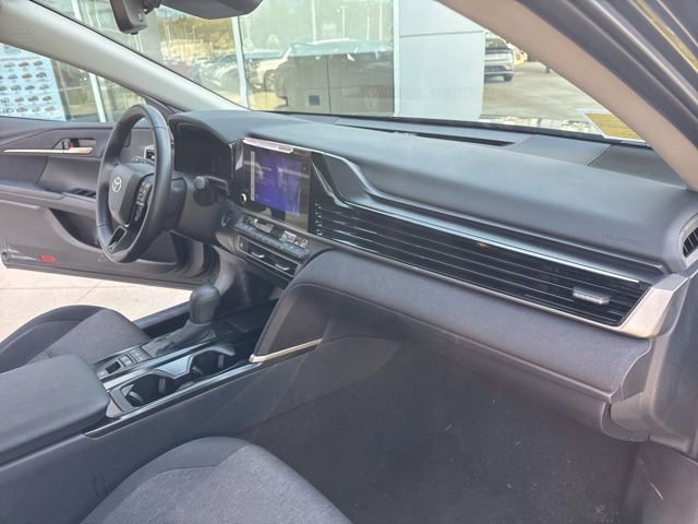 Used 2025 Toyota Camry LE w/ Convenience Package AWD/4WD image 30
