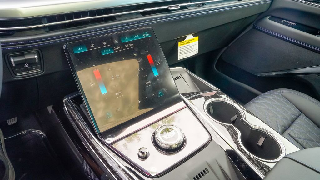 New 2026 Cadillac Escalade IQL Luxury image 19