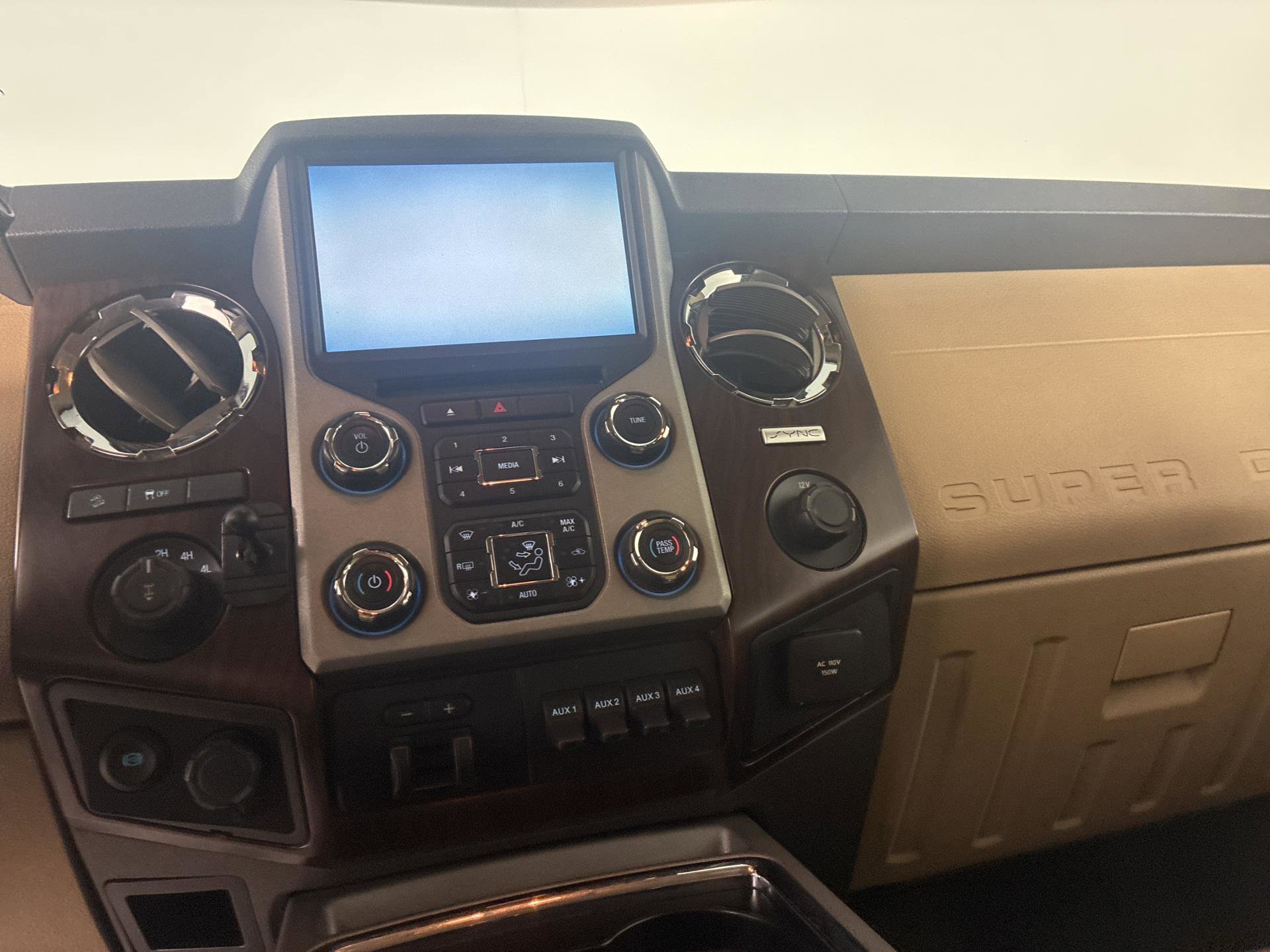 Used 2016 Ford F250 Lariat w/ Lariat Ultimate Package image 17