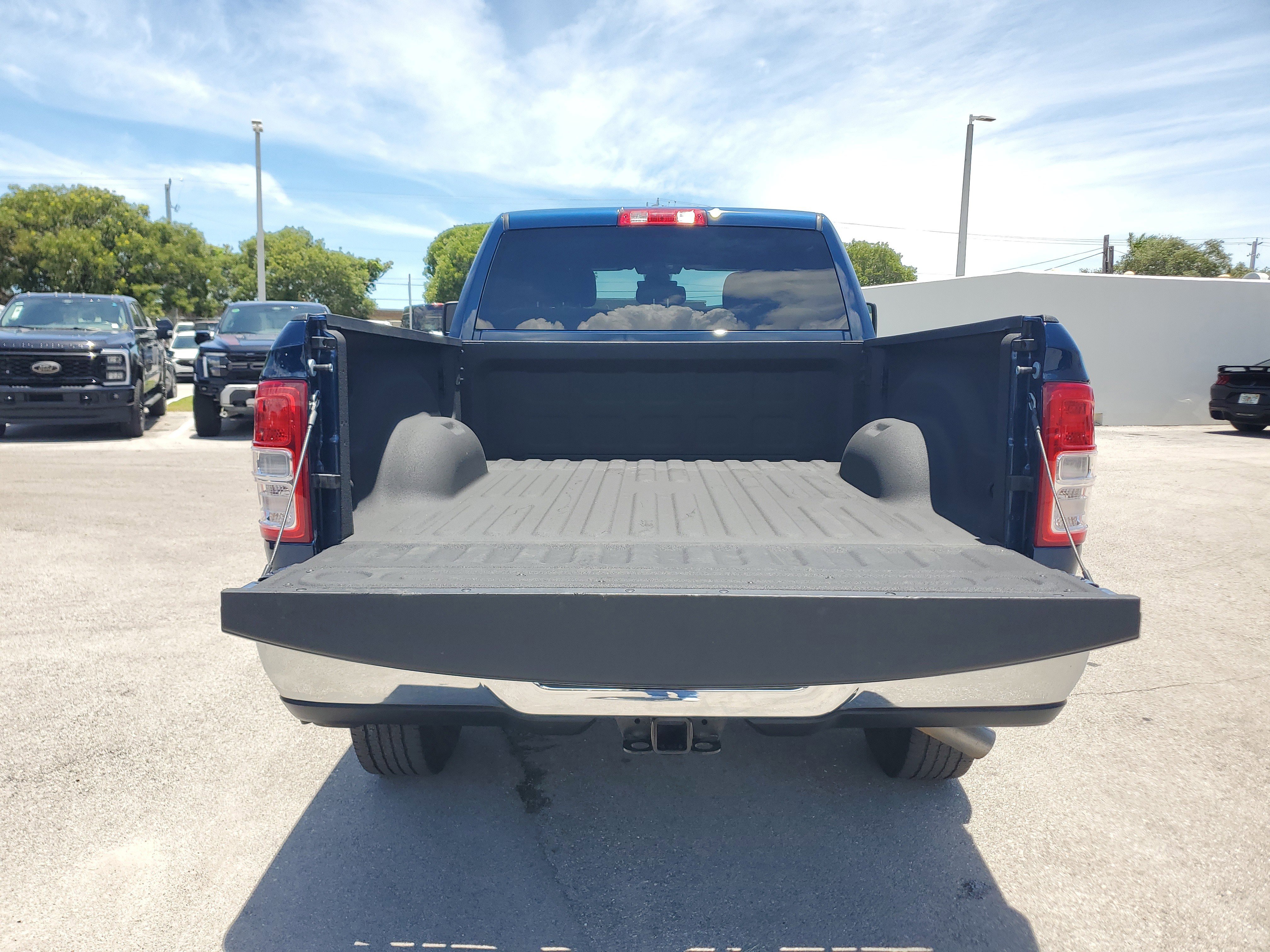 Used 2024 RAM 2500 Big Horn w/ Bed Utility Group image 29