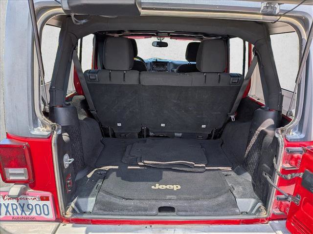 Used 2014 Jeep Wrangler Unlimited Sport w/ Quick Order Package 24S AWD/4WD image 9