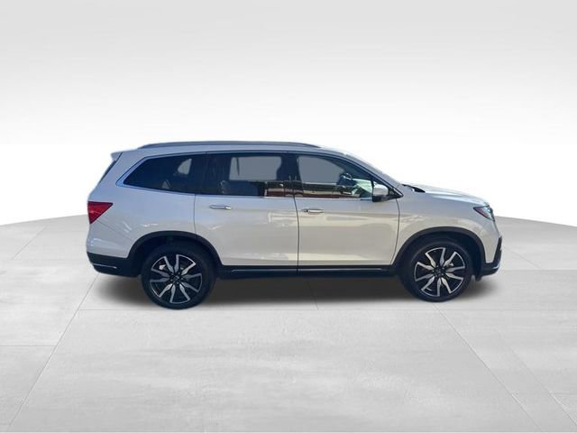 Used 2021 Honda Pilot Touring image 2