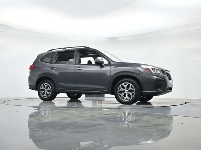Used 2020 Subaru Forester Premium image 32