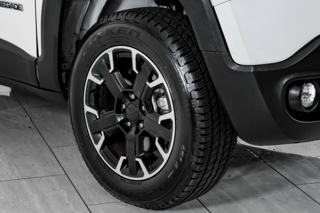 Used 2023 Jeep Renegade Trailhawk image 55