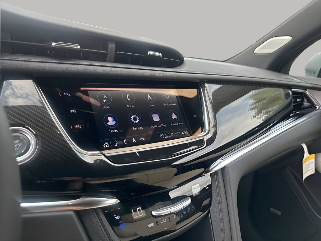 New 2025 Cadillac XT6 Sport w/ Technology Package AWD/4WD image 32