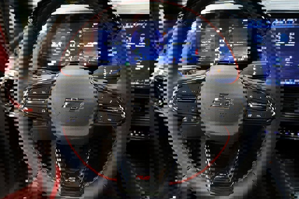 New 2026 Chevrolet Equinox EV RS image 35