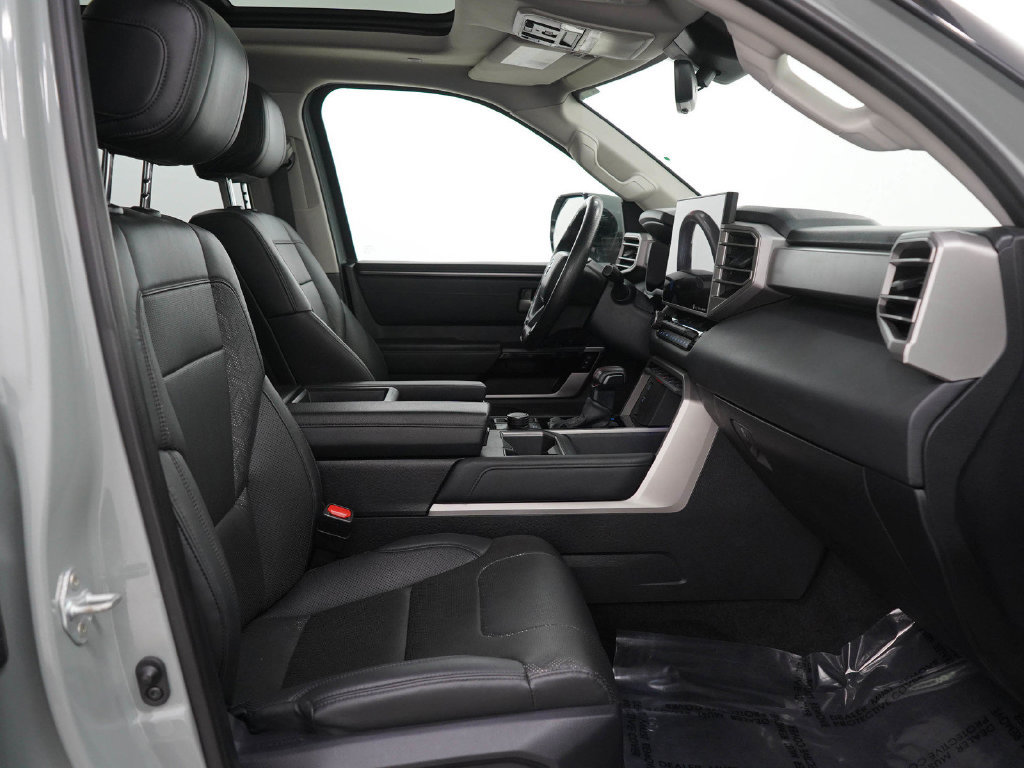 Used 2022 Toyota Tundra Limited AWD/4WD image 11