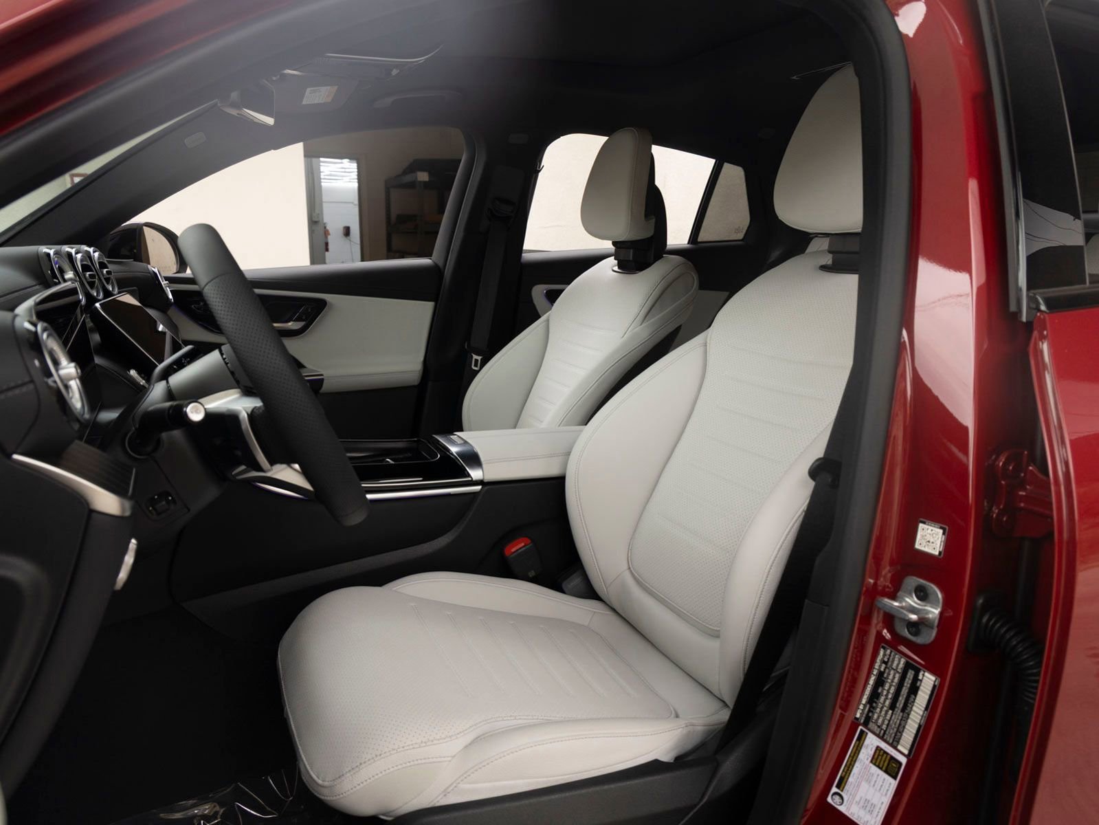 New 2026 Mercedes-Benz GLC 300 4MATIC image 13