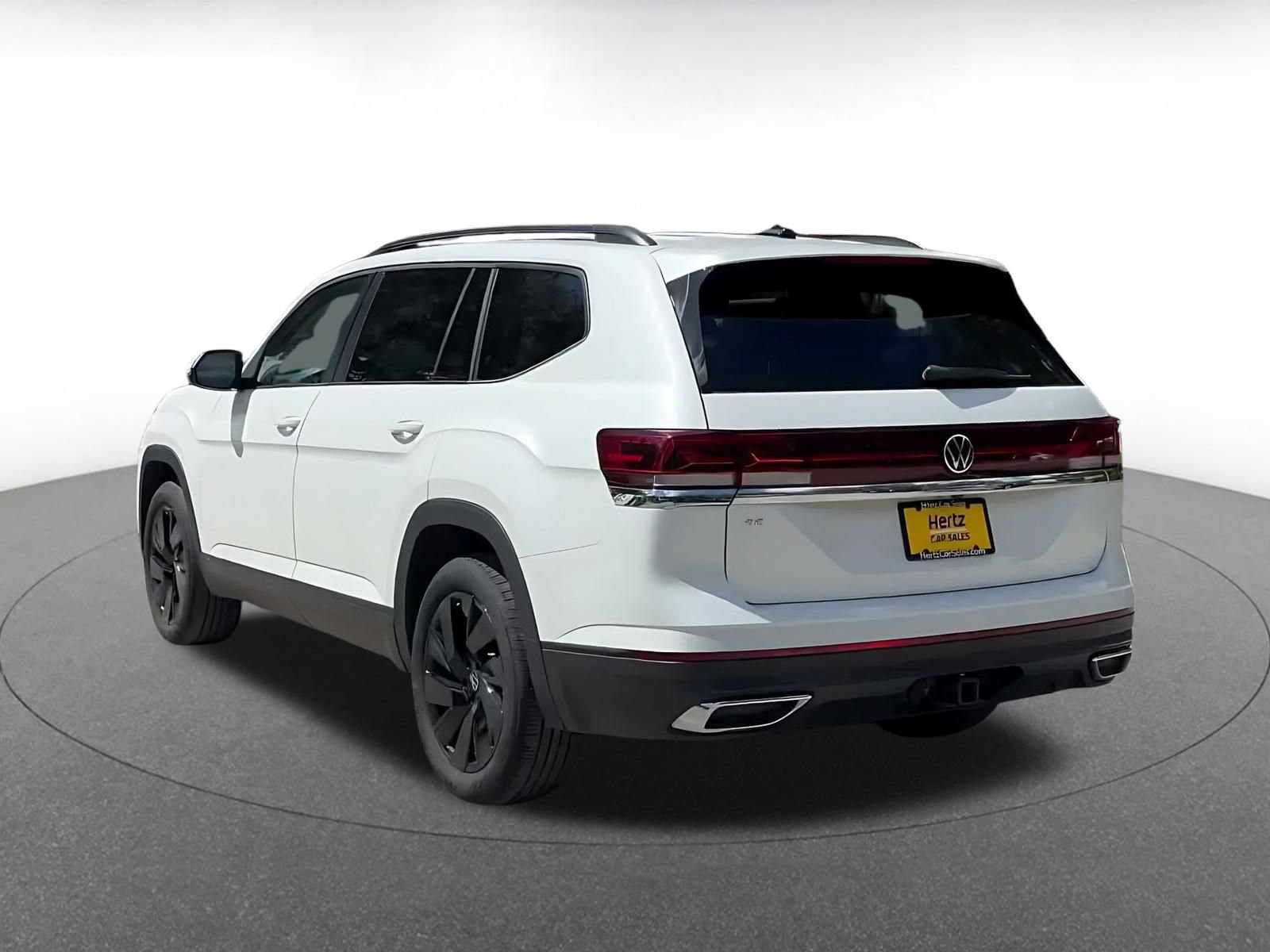 Used 2026 Volkswagen Atlas SE FWD image 9