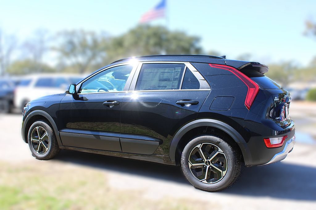 New 2026 Kia Niro FWD image 12