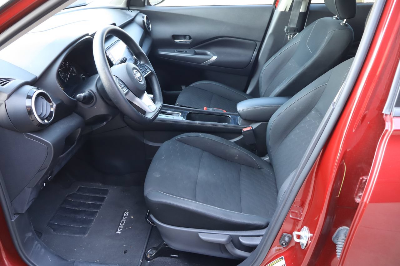 Used 2024 Nissan Kicks SV FWD image 15