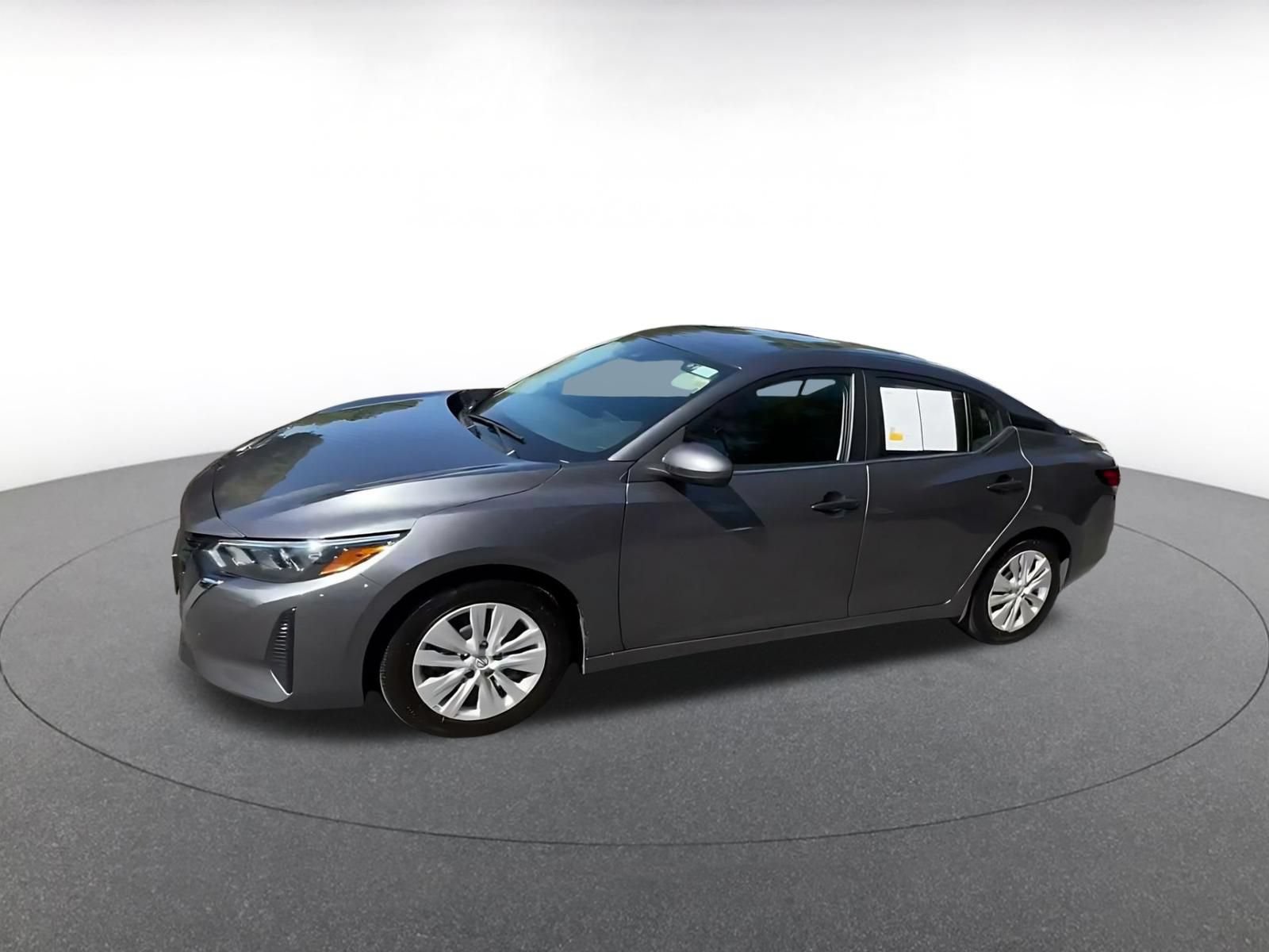 Used 2025 Nissan Sentra S FWD image 7