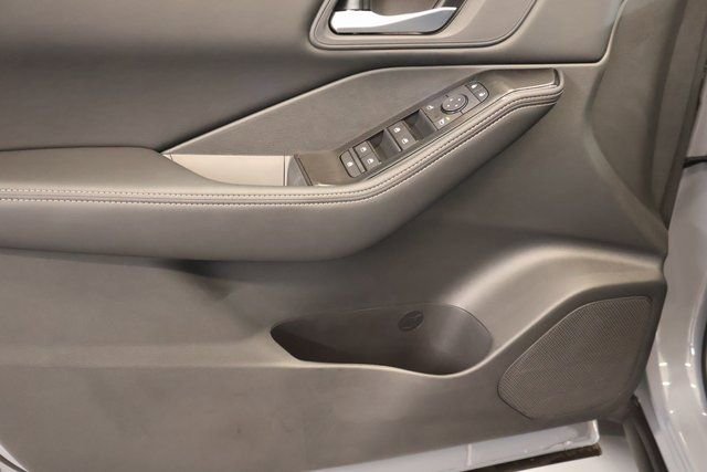 New 2026 Nissan Rogue SV w/ Cold Weather Package image 9