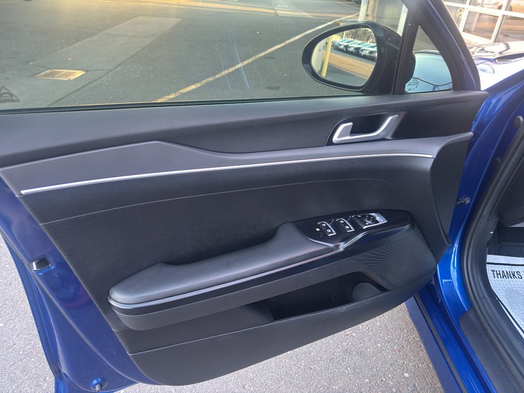 Used 2022 Kia K5 GT-Line w/ GT-Line Awd Premium Package image 5