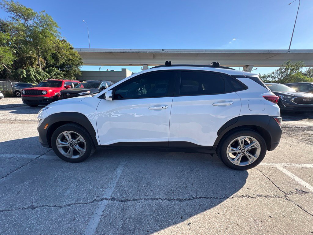 Used 2023 Hyundai Kona SEL FWD image 6