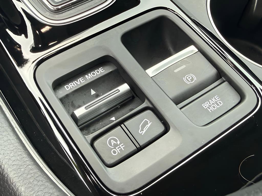 Certified 2025 Honda Pilot EX-L image 24