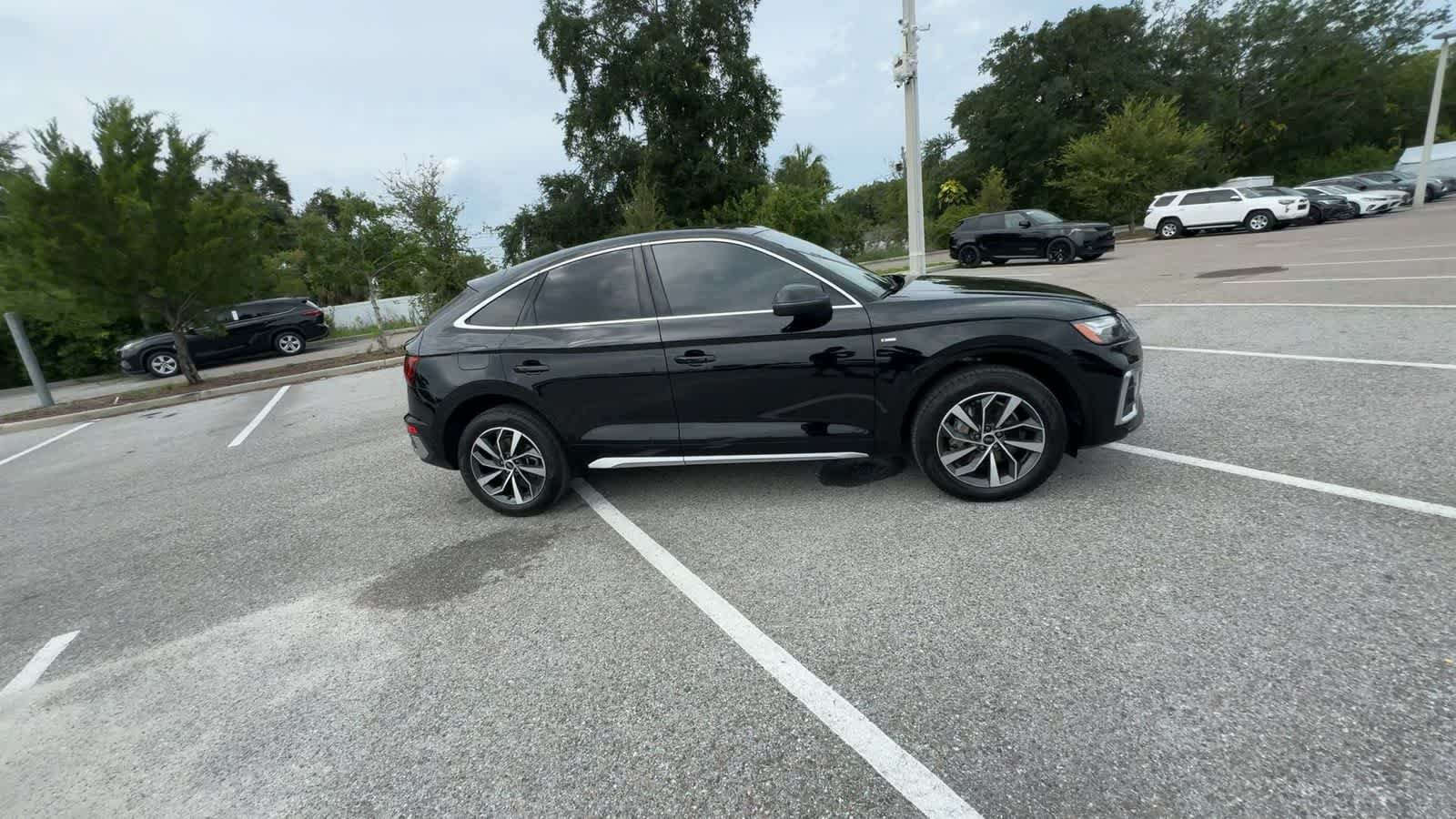 Used 2023 Audi Q5 2.0T Prestige w/ Prestige Package AWD/4WD image 9