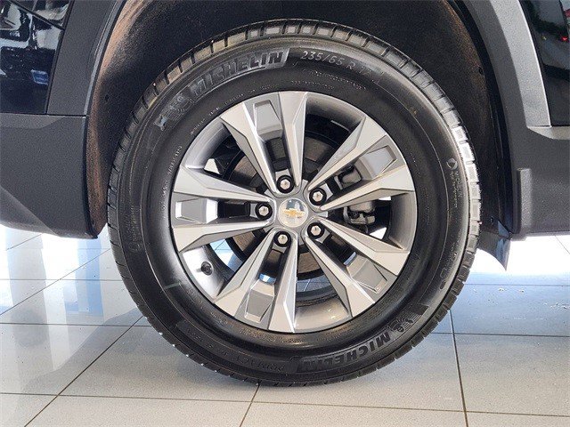 Certified 2025 Chevrolet Equinox LT w/ Safety and Technology Package image 13