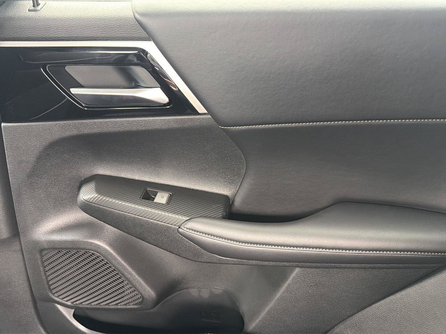 New 2026 Nissan Rogue SL AWD/4WD image 28
