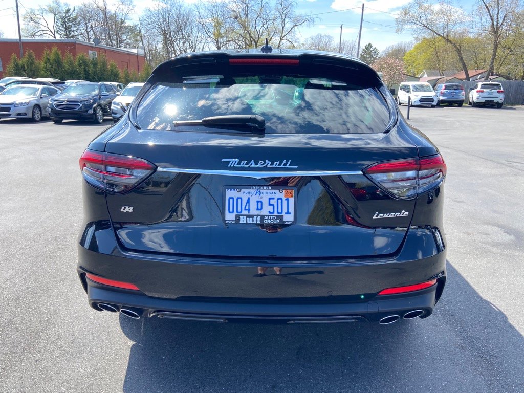 Used 2021 Maserati Levante GranSport image 8