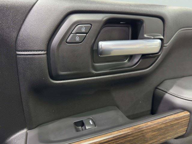 Used 2021 Chevrolet Silverado 1500 High Country w/ Z71 Off-Road Package AWD/4WD image 50