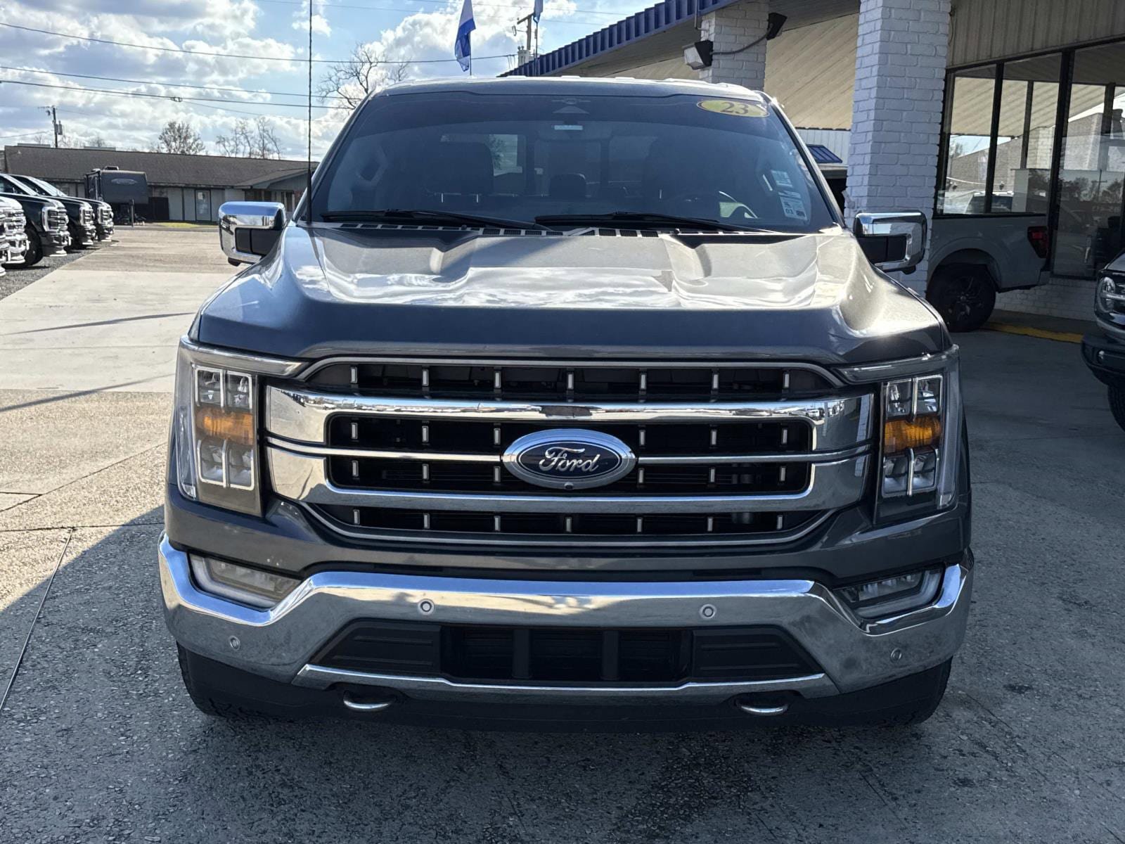 Used 2023 Ford F150 Lariat w/ Trailer Tow Package image 2