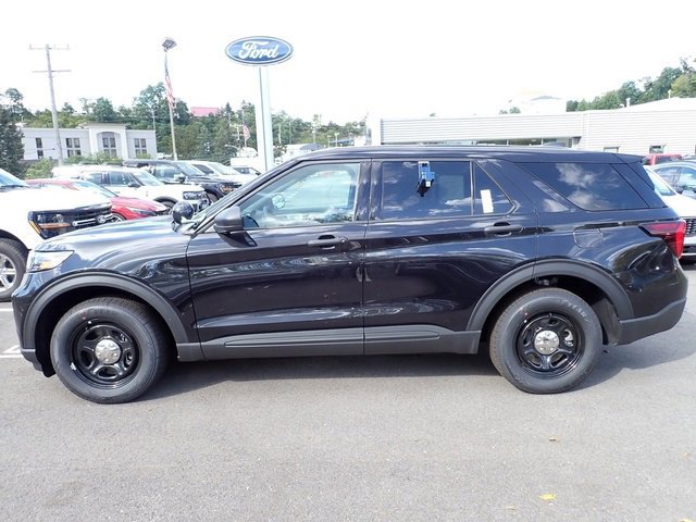 New 2025 Ford Explorer 4WD Police Interceptor image 2