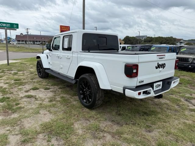 Used 2021 Jeep Gladiator Overland AWD/4WD image 5