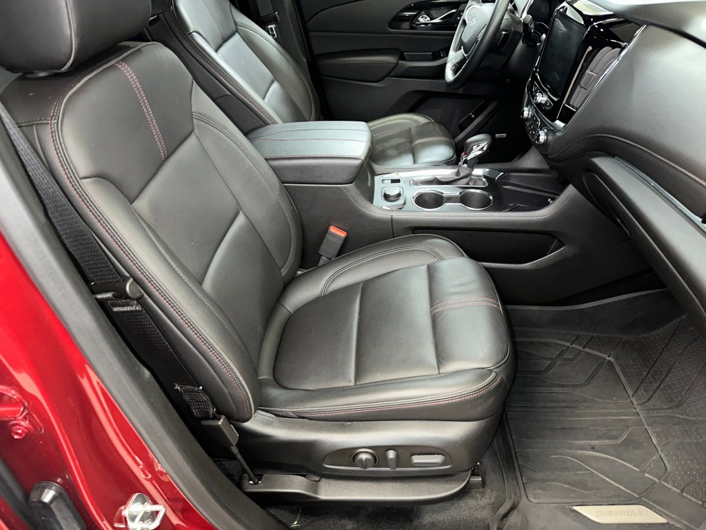 Certified 2023 Chevrolet Traverse RS w/ LPO, Floor Liner Package image 35
