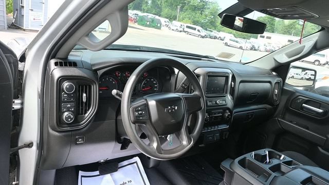 Used 2020 Chevrolet Silverado 1500 Custom Trail Boss w/ Custom Convenience Package AWD/4WD image 9
