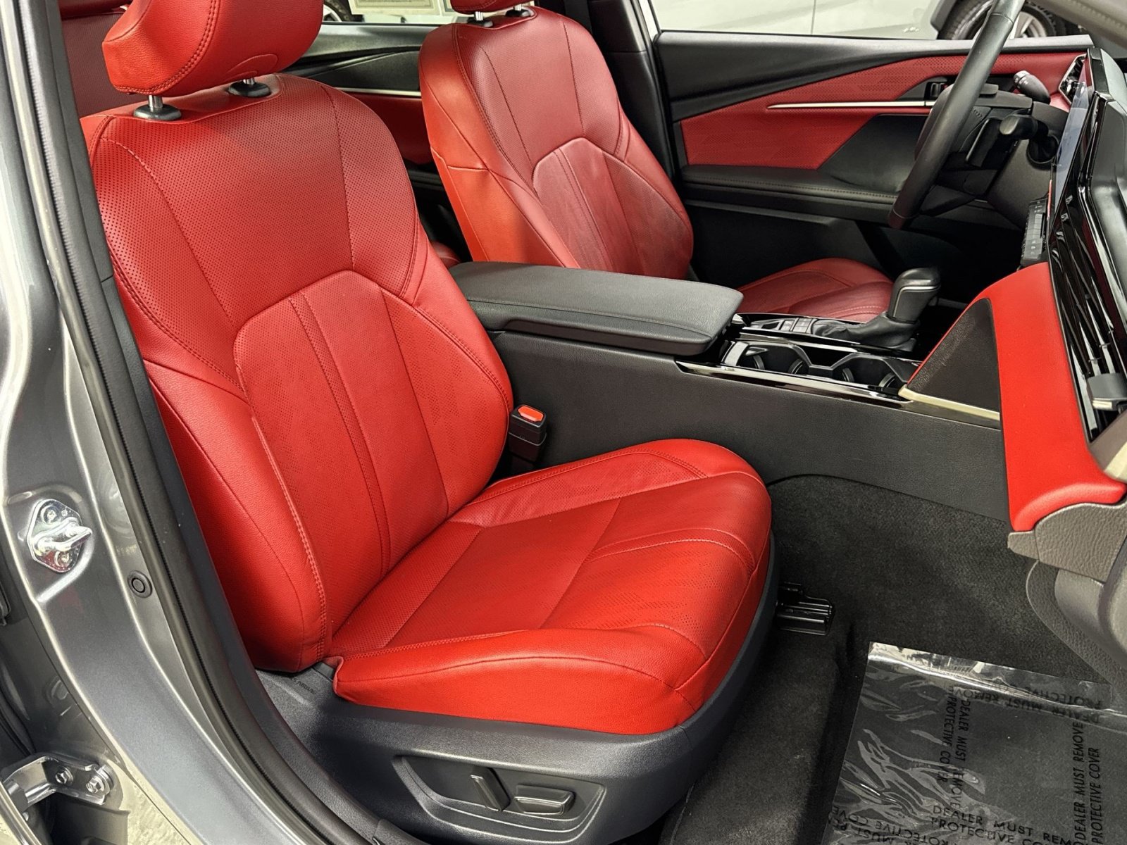 Used 2026 Toyota Camry XSE FWD image 40
