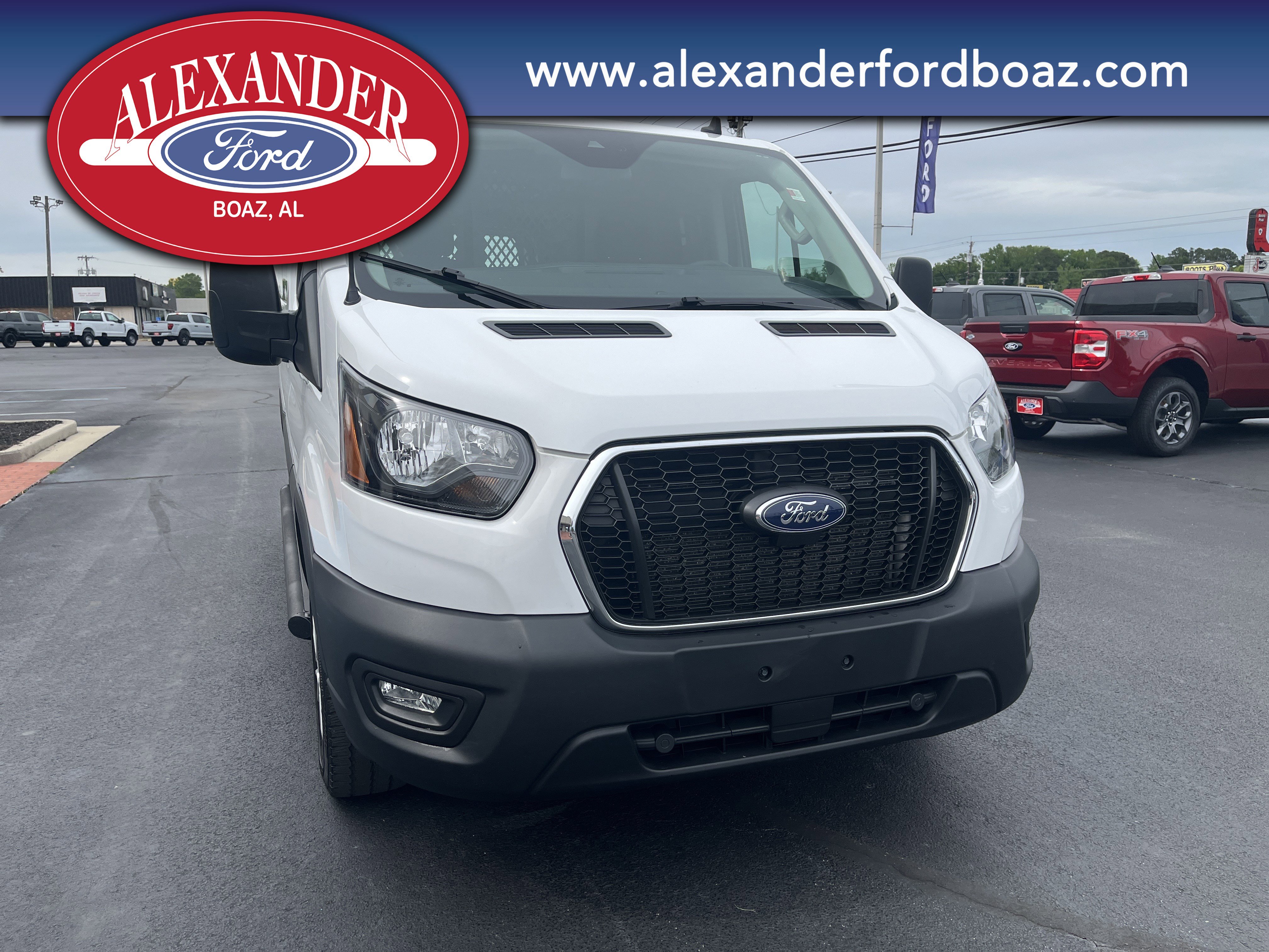 Used 2024 Ford Transit 250 Low Roof w/ Exterior Upgrade Package RWD image 5