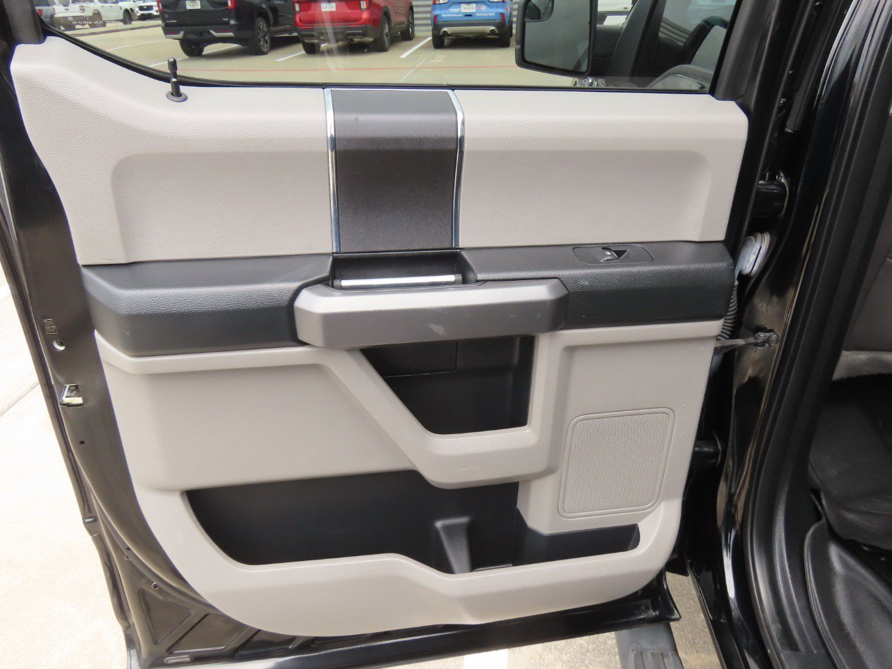Used 2018 Ford F150 XLT RWD image 15