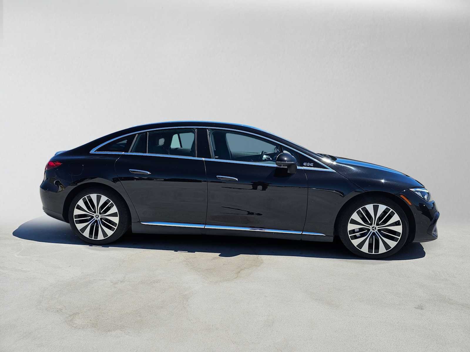 Certified 2023 Mercedes-Benz EQE 350+ 4MATIC Sedan image 3
