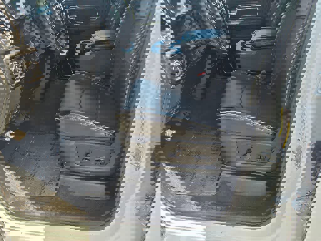 Used 2024 RAM 2500 Laramie image 18