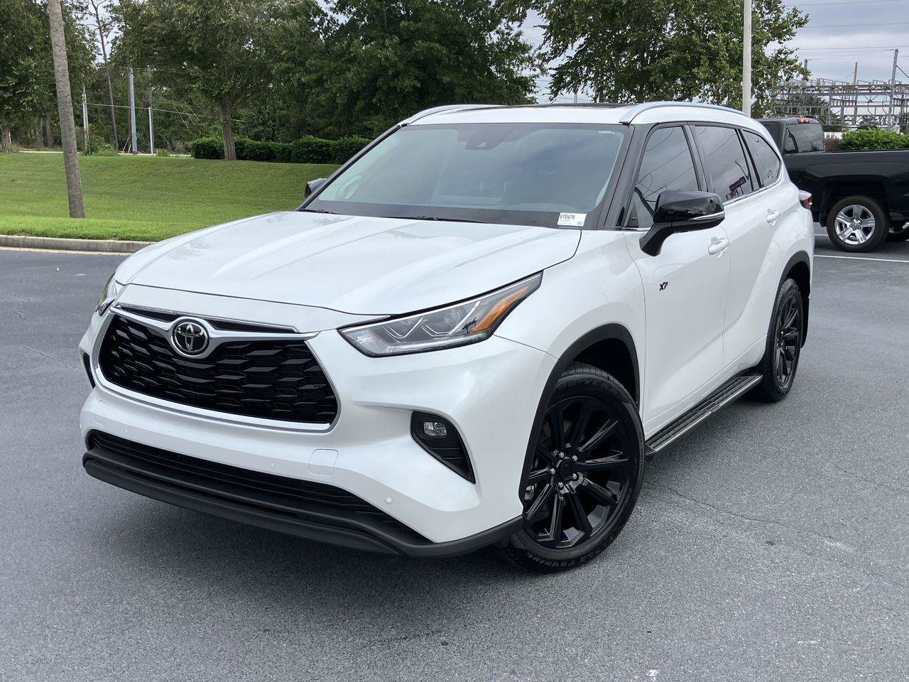 Used 2025 Toyota Highlander Limited