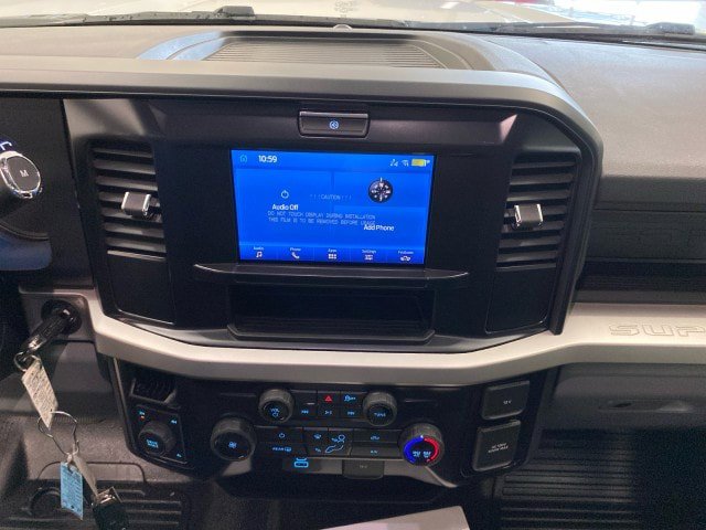 New 2025 Ford F550 4x4 Crew Cab image 29