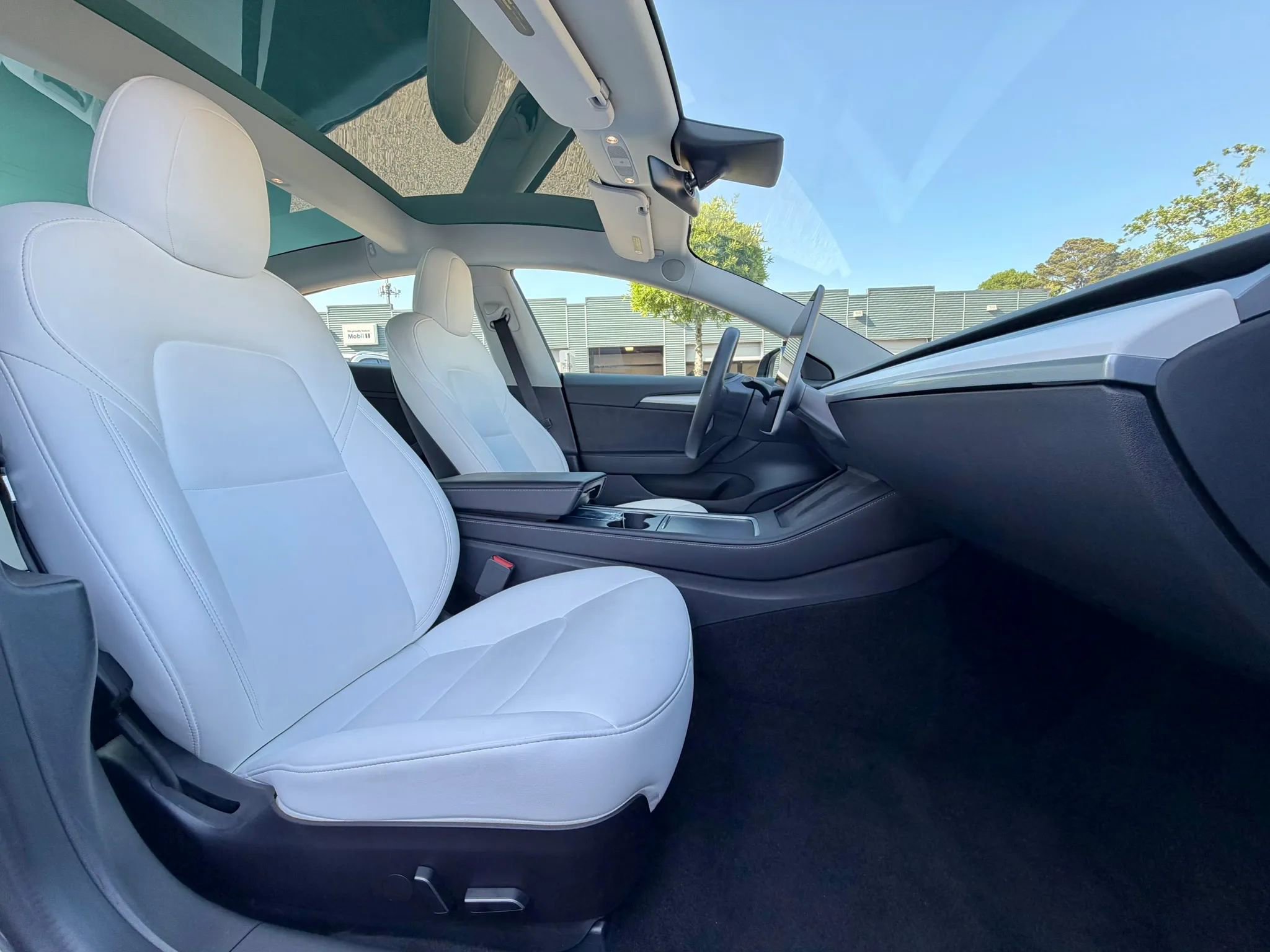 Used 2021 Tesla Model 3 Standard Range Plus RWD image 25